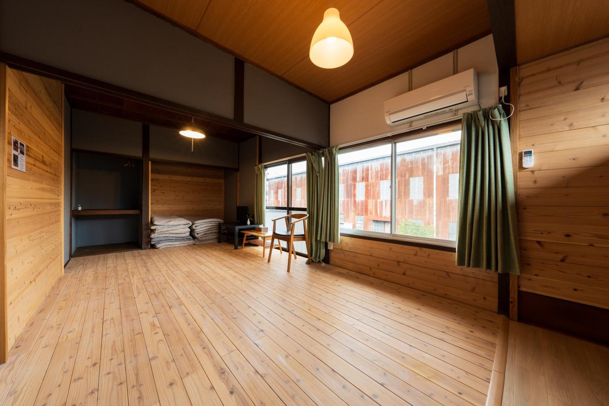東のおうち Apartment